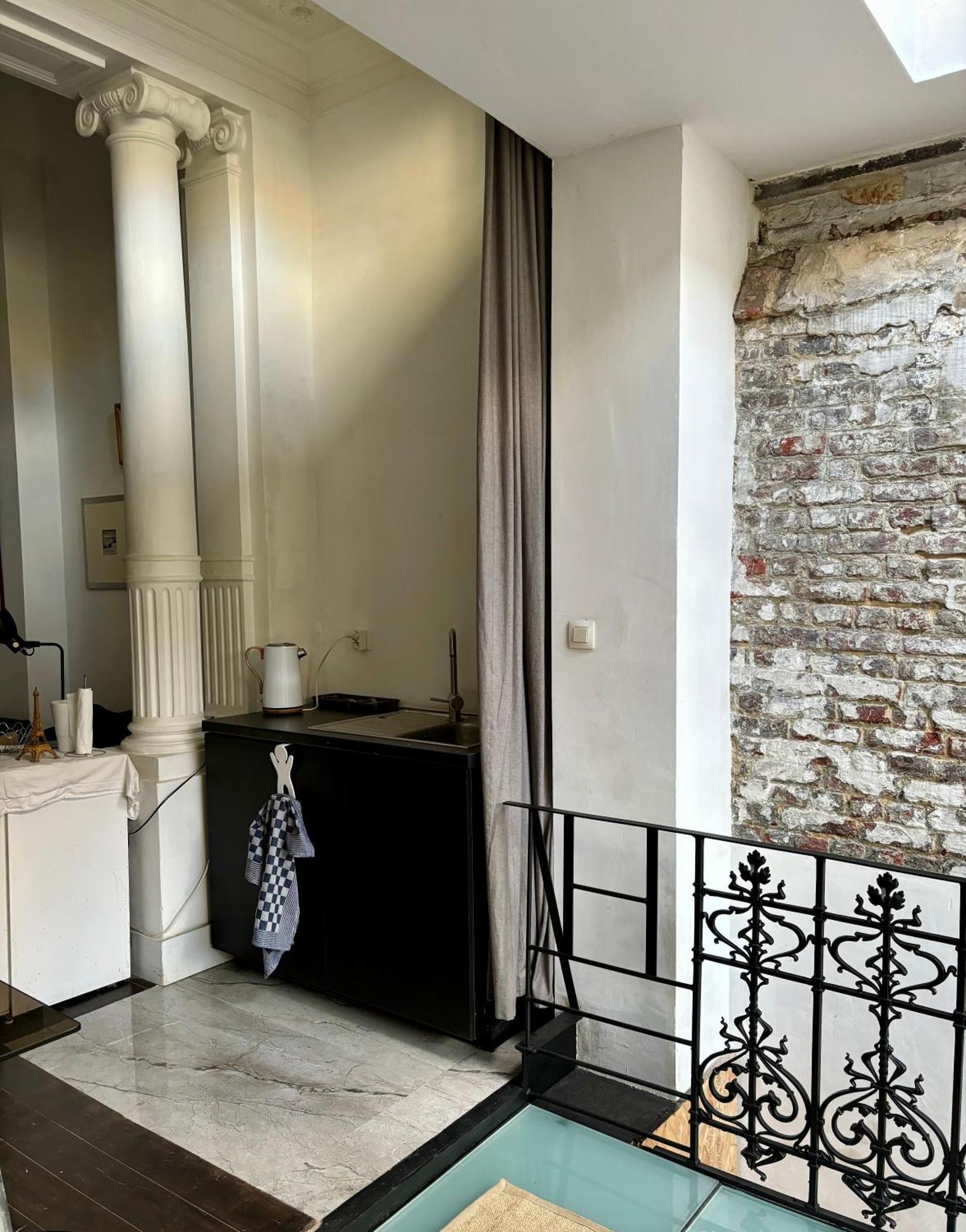 Art Apartment Брюссель Экстерьер фото